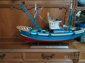 Modello barca da pesca