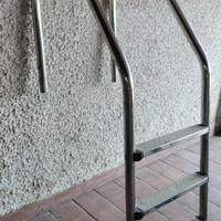 scala inox per piscina