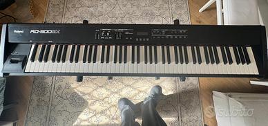 Roland 300 GX