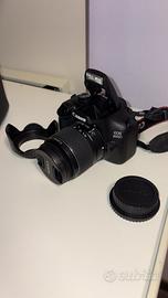 Canon EOS 4000D
