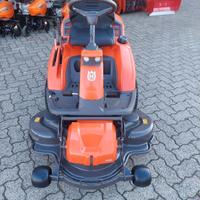 TRATTORINO HUSQVARNA R 216 T AWD