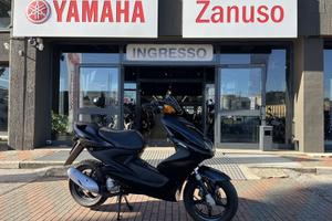 Yamaha Aerox 50 scooter 50 2T a liquido
