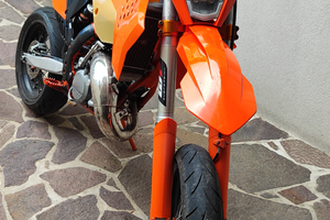 KTM 125 EXC Six Days Motard