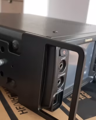 Maniglie per radio Yaesu FT991