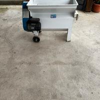 pigiatrice uva automatica