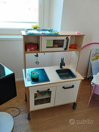 cucina Ikea bambini