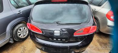 SEAT LEON 2012 - PORTELLONE POSTERIORE