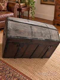 Grande Baule vintage in legno e metallo