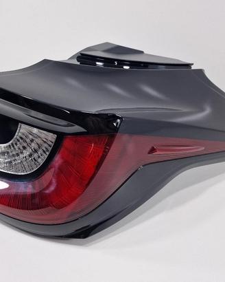 Fanale posteriore dx toyota yaris 2020>2025