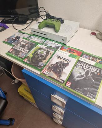 Console Xbox One S bianca
