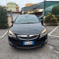 Opel Astra 1.4 140CV GPL unico proprietario