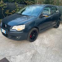 Volkswagen Polo 1.2   12 v confortline