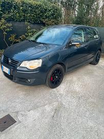 Volkswagen Polo 1.2   12 v confortline