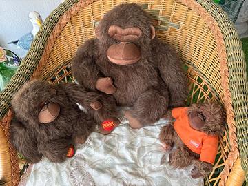 Famiglia peluche Gorilla originale Crodino