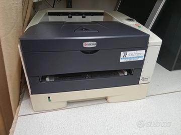 Stampante kyocera Ecosys FS-1100