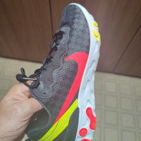 Ciabatte fashion nike react element nere