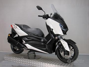 Yamaha X-Max 300 ABS