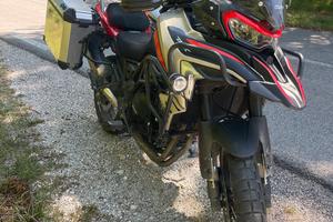 Benelki Trk 702x