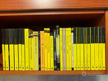 TRENTA  LIBRI GIALLI