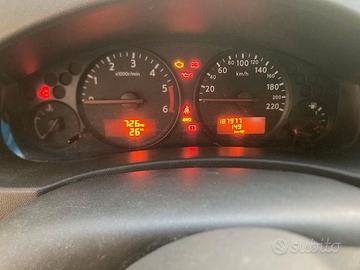 Pick Up Nissan Navara