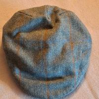 COPPOLA VINTAGE IN LANA A QUADRI MARCA: "OLNEY".