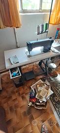 Macchina da cucire tedesca anni 80 Adler