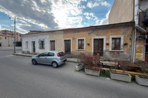 Due immobili siti in Bianco (RC)