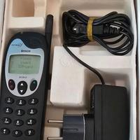 Cellulare Bosch World 718