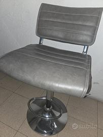 X4 SGABELLI CON SALISCENDI GRIGI