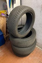 Treno gomme Bridgestone invernali 