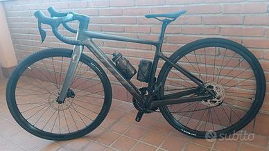 bici da corsa Scott addict carbonio