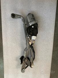 Motorino tergicristalli Toyota Yaris 2016