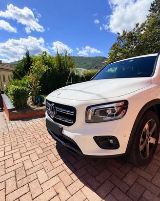 Mercedes Glb 200d anno 2022 - versione 7 posti
