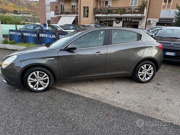 Alfa Romeo Giulietta 1.6 JTDm-2 105 CV Progression