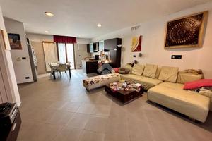 4 LOCALI A BORGARO TORINESE