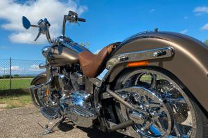 HARLEY-DAVIDSON CVO 1800 Softail Convertible Abs