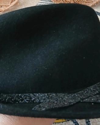 cappello in lana Made in Italy
