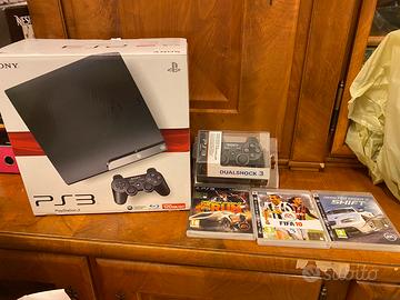 PS3 Slim 120 GB+2 Controller Dualshock3+3 Giochi