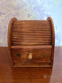 Portagioie legno con fiore dorato ottone