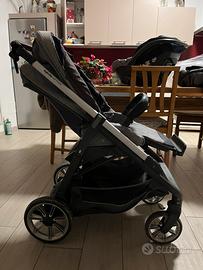 Passeggino inglesina aptica