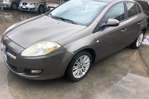 Fiat Bravo tutti i ricambi disponibili