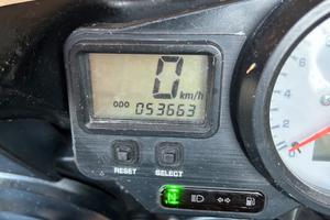 Yamaha R6