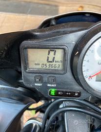 Yamaha R6