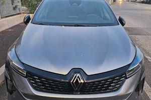 Renault Clio 5 Esprit Alpine full hybrid 145 cv