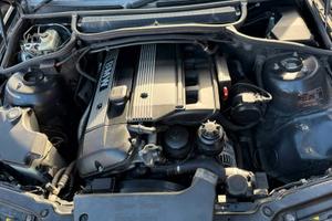 Motore bmw e46 M54B30