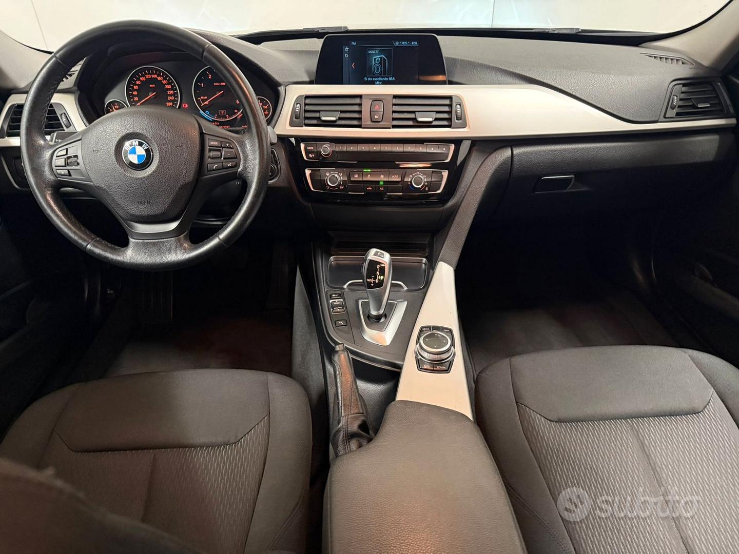 BMW 318Touring 2019 photo 5