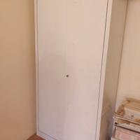 Armadio di ferro con chiusura a chiave