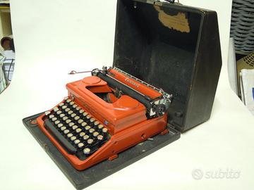 MACCHINA DA SCRIVERE Anni '40