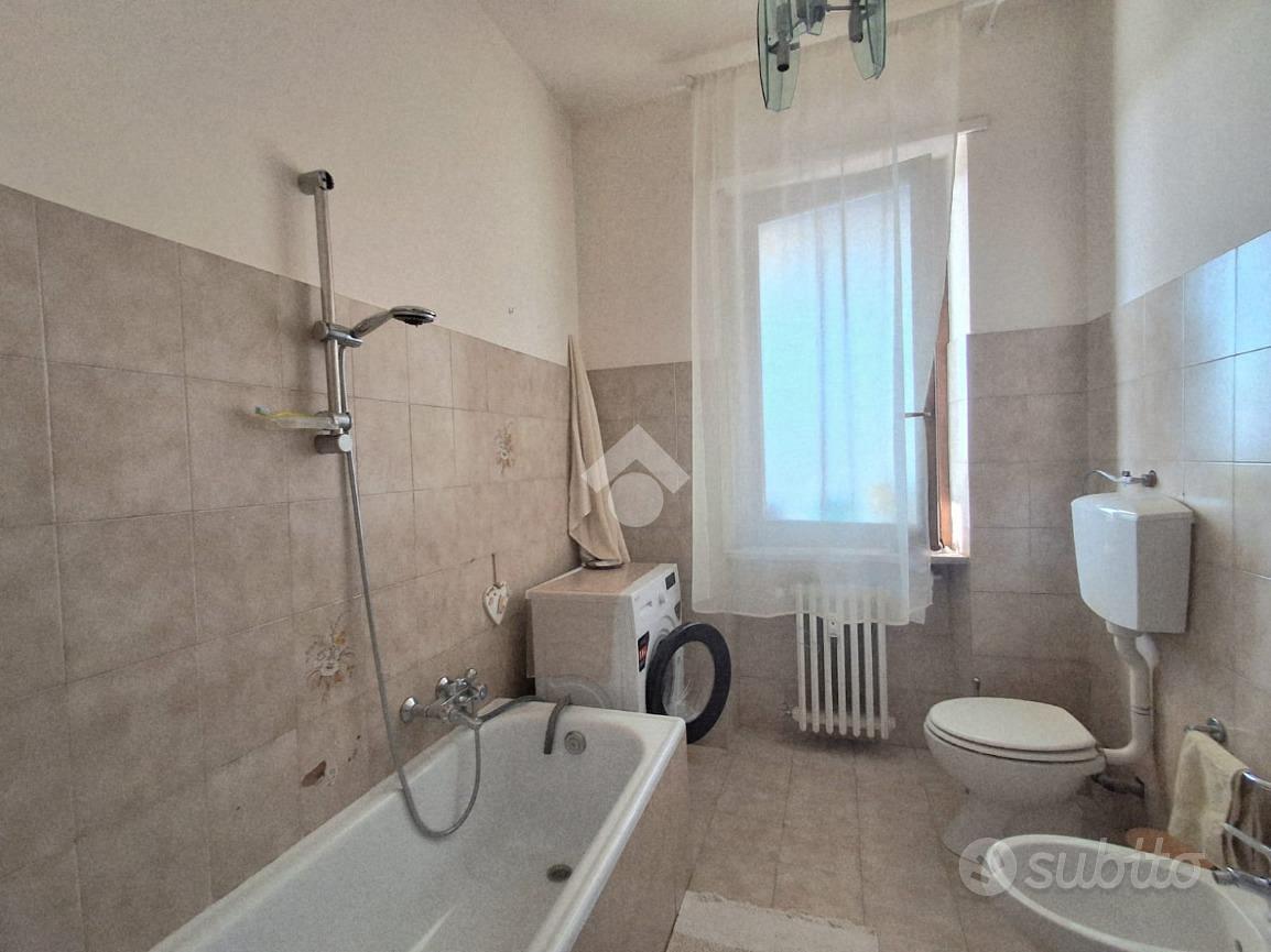 Apartment in Ciriè, Case sparse Fucina - Altro