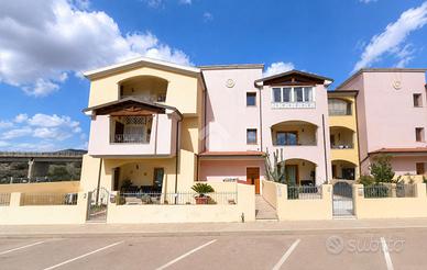 3 LOCALI A OLBIA